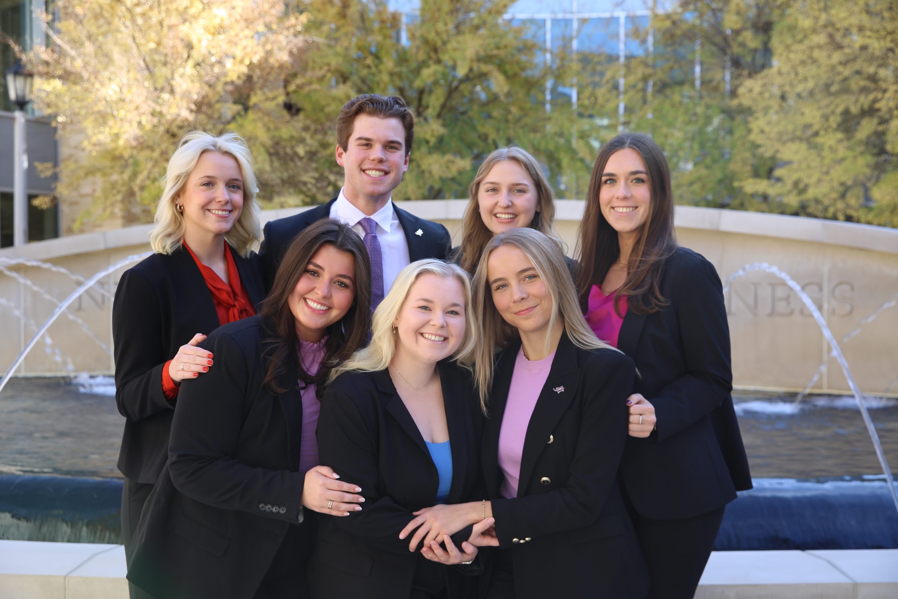 Kassidy Allen ’25 With Fellow TCU Neeley Students