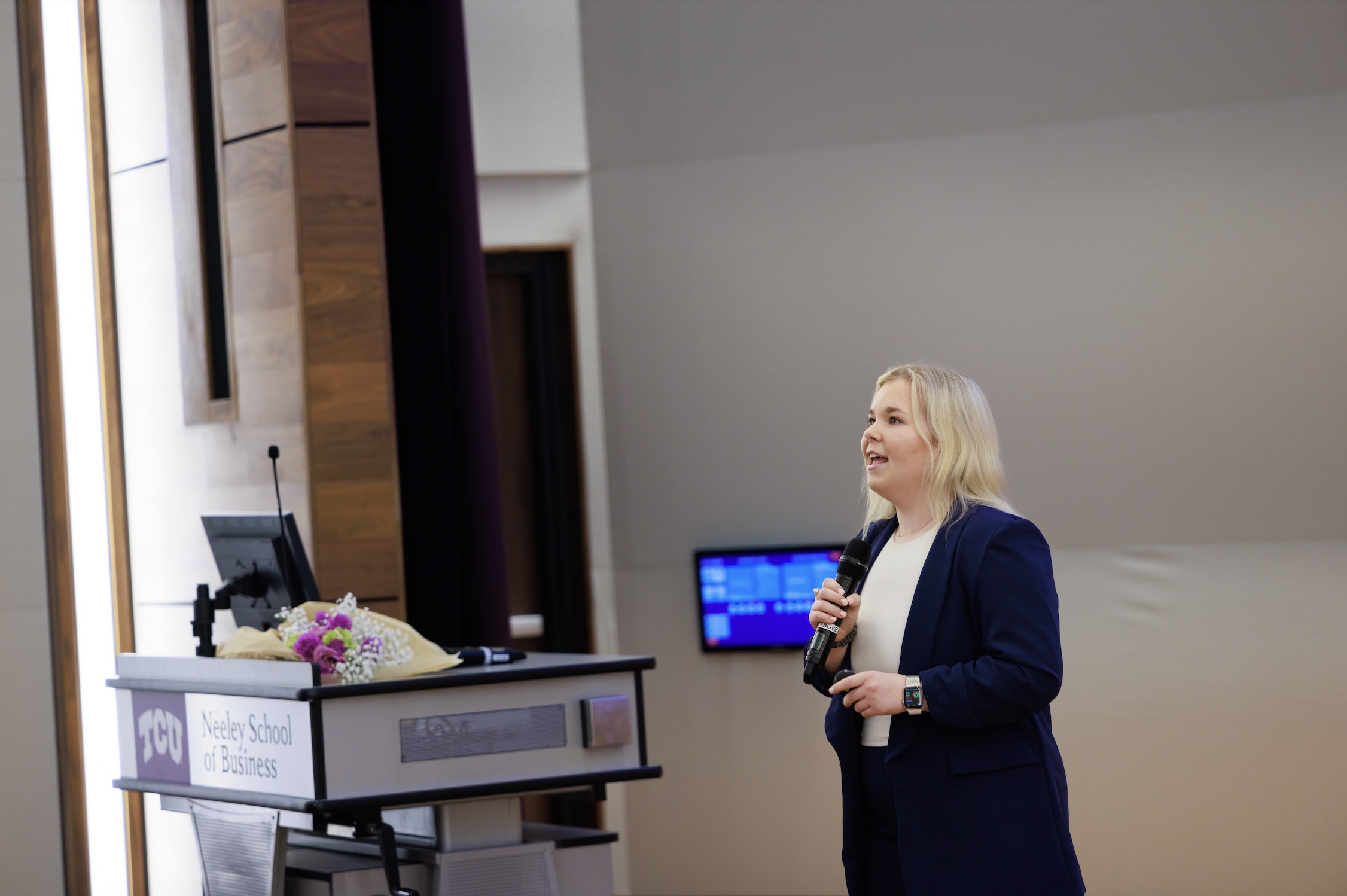 Kassidy Allen ’25 Presents at the TCU Neeley School of Business