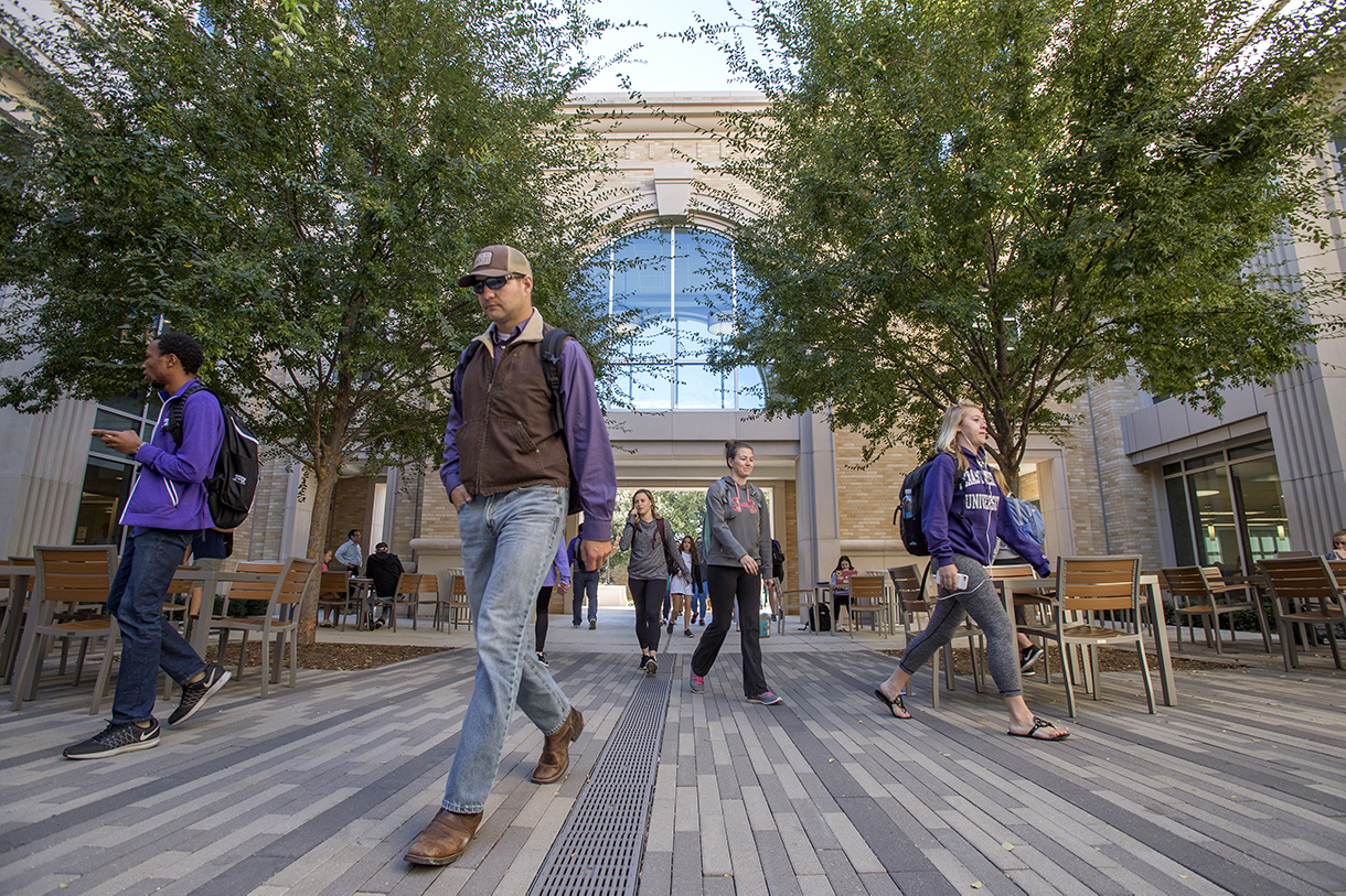 Apply for Undergraduate Admission at TCU